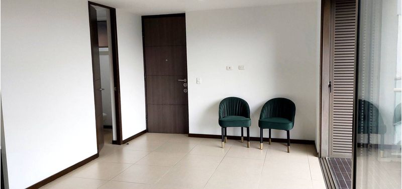 Apartamento en Venta en Medellín, Altos del Poblado-11