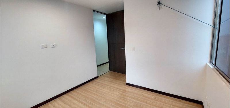 Apartamento en Venta en Medellín, Altos del Poblado-14