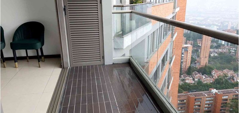Apartamento en Venta en Medellín, Altos del Poblado-19