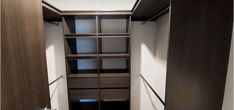Apartamento en Venta en Medellín, Altos del Poblado-22