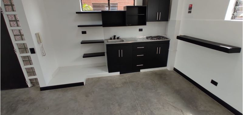 Apartamento en Venta en Medellín, Aguacatala-0