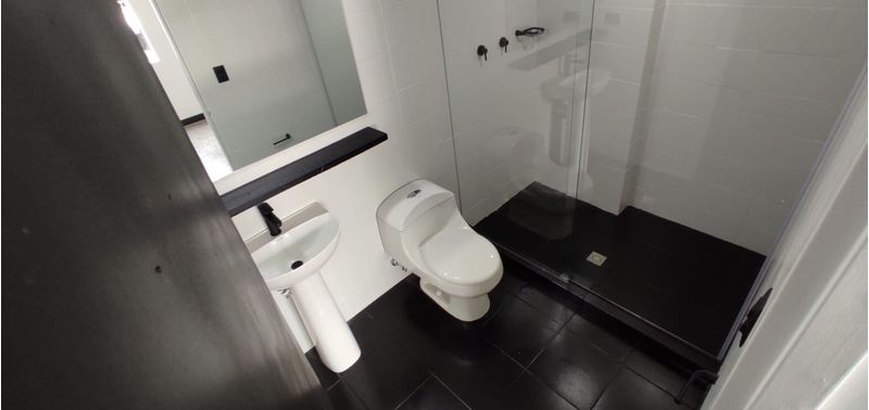 Apartamento en Venta en Medellín, Aguacatala-6