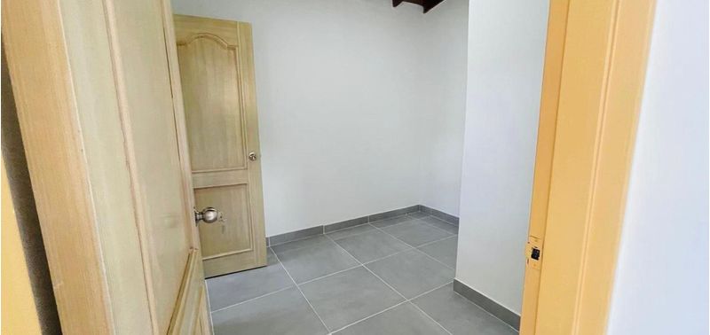 Apartamento en Venta en Medellín, Suramericana-13