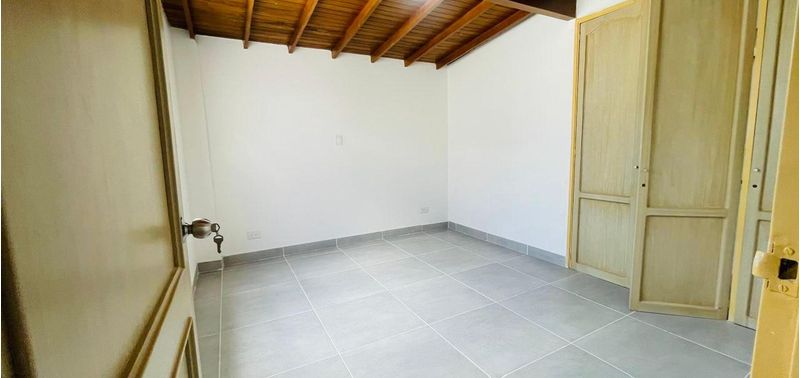 Apartamento en Venta en Medellín, Suramericana-14