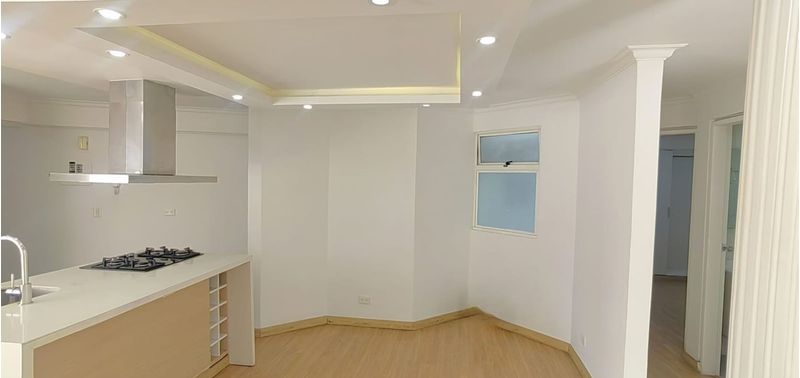 Apartamento en Venta en Medellín, Laureles-0