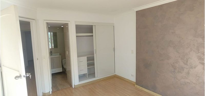 Apartamento en Venta en Medellín, Laureles-18
