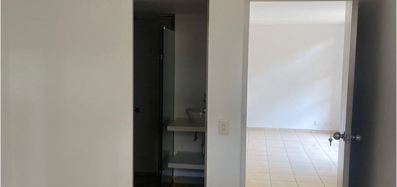 Apartamento en Venta en Medellín, Belén Nogal - Los Almendros-1
