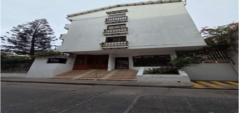 Apartamento en Venta en Santa Marta, Centro Histórico-0