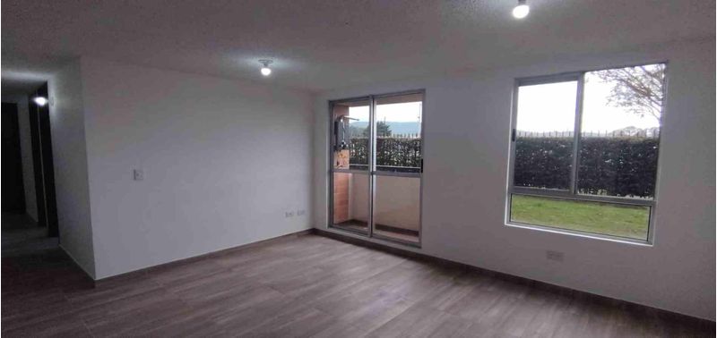 Apartamento en Venta en Zipaquirá, Las Villas-0