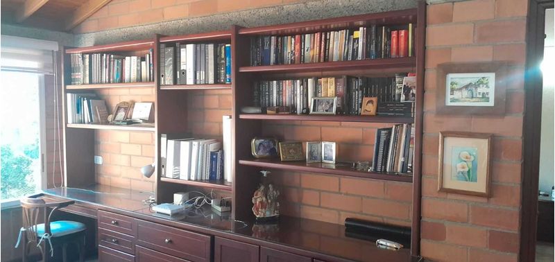 Casa en Venta en Envigado, Loma del Atravesado-16
