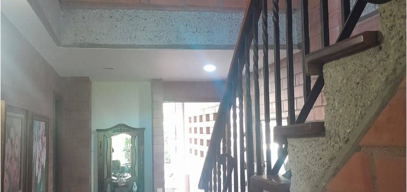 Casa en Venta en Envigado, Loma del Atravesado-19
