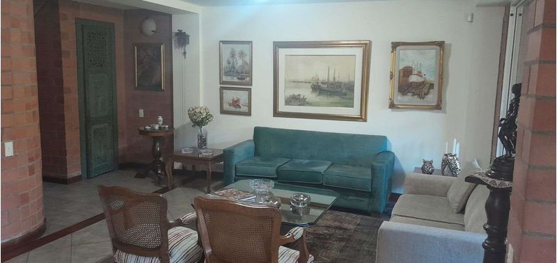 Casa en Venta en Envigado, Loma del Atravesado-24
