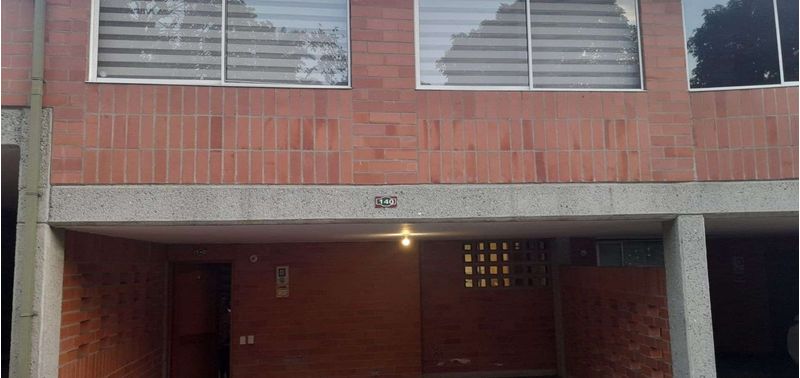 Casa en Venta en Envigado, Loma del Atravesado-38
