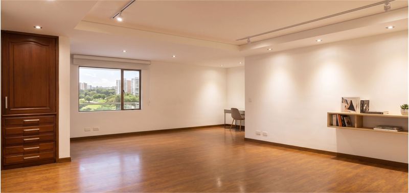 Apartamento en Venta en Bogotá, D.C., Santa Bibiana-Usaquén-2