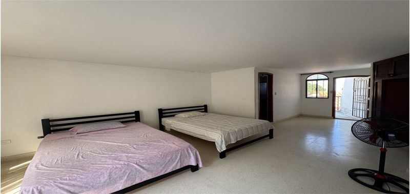 Casa en Venta en Santa Marta, Rodadero Sur-4