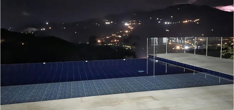 Casa en Venta en Bogotá, D.C., Villeta-0