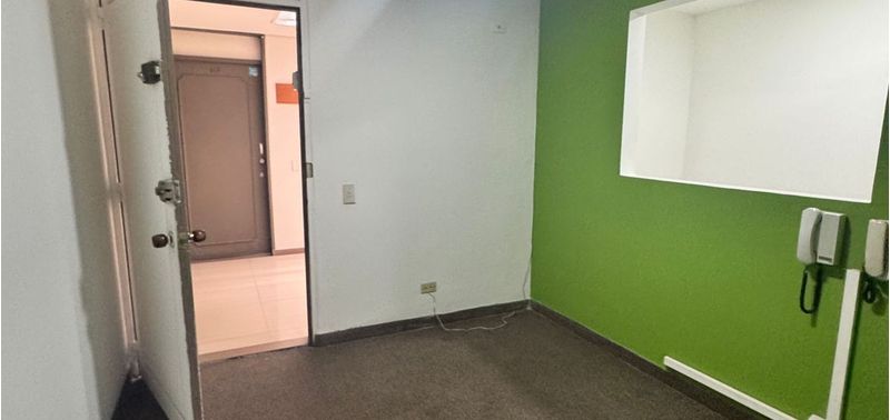 Oficina en Venta en Bogotá, D.C., Los Rosales-8