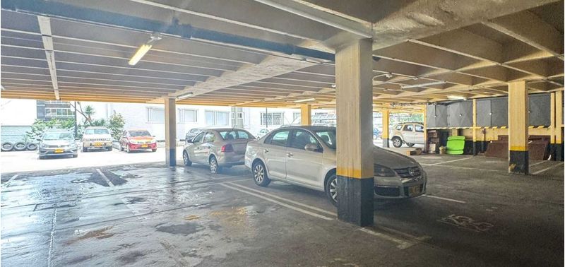 Oficina en Venta en Bogotá, D.C., Los Rosales-14