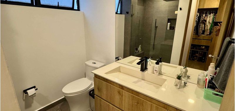 Casa en Venta en Medellín, El Poblado-8