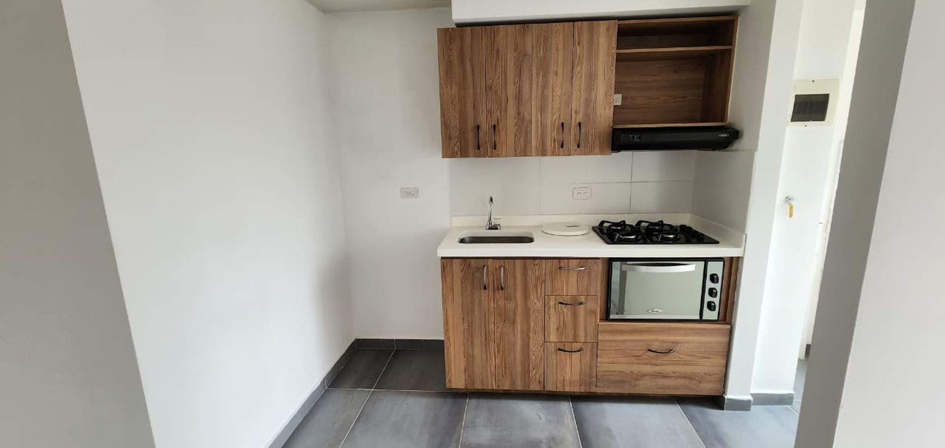 Apartamento en Venta en Sabaneta, Loma De San Jose-0