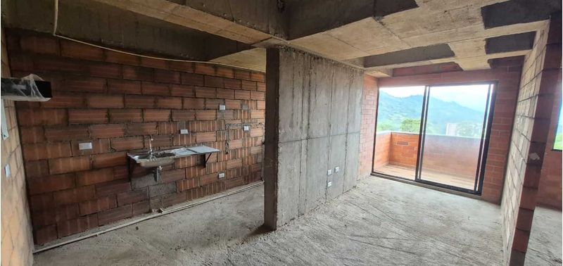 Apartamento en Venta en Medellín, San Antonio de Prado-7