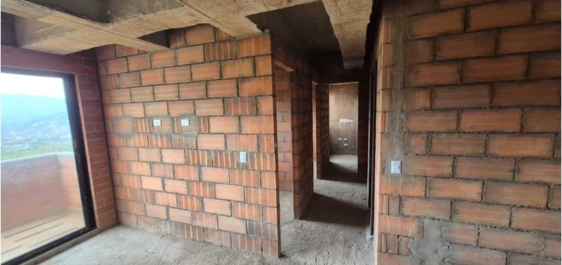 Apartamento en Venta en Medellín, San Antonio de Prado-13