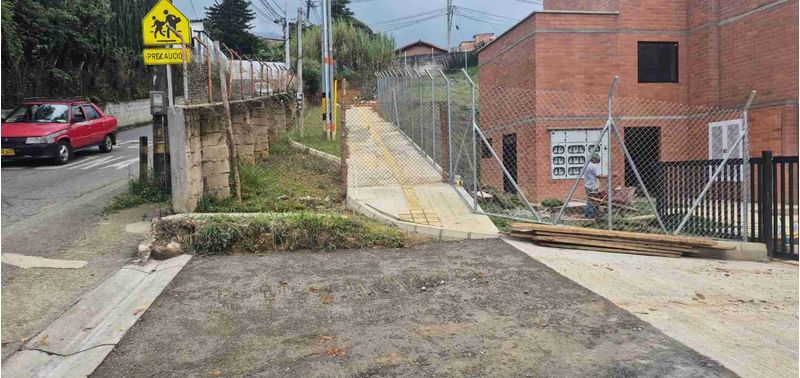 Apartamento en Venta en Medellín, San Antonio de Prado-24