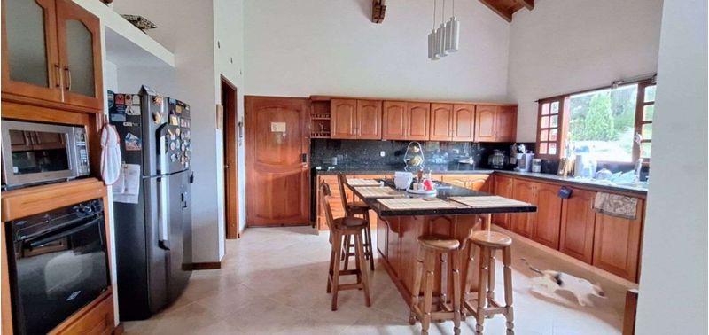Casa en Venta en Guarne, Centro Guarne-2