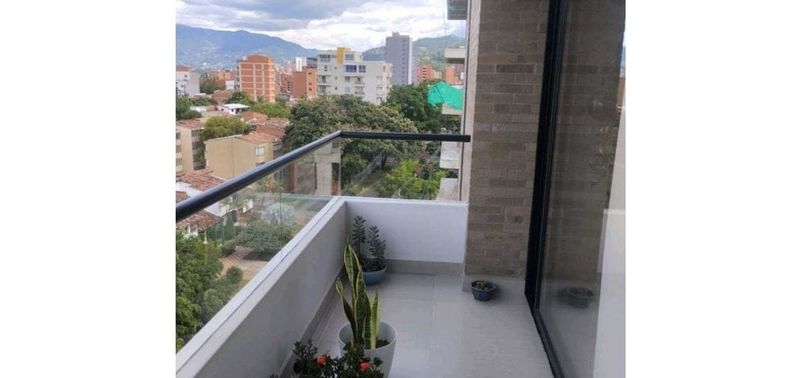 Apartamento en Venta en Medellín, Simón Bolívar-1