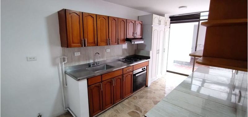 Apartamento en Venta en Medellín, Laureles-5