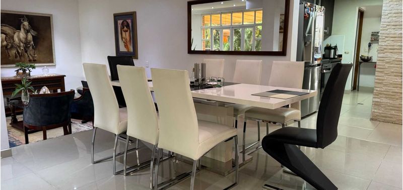 Casa en Venta en Medellín, El Poblado-5