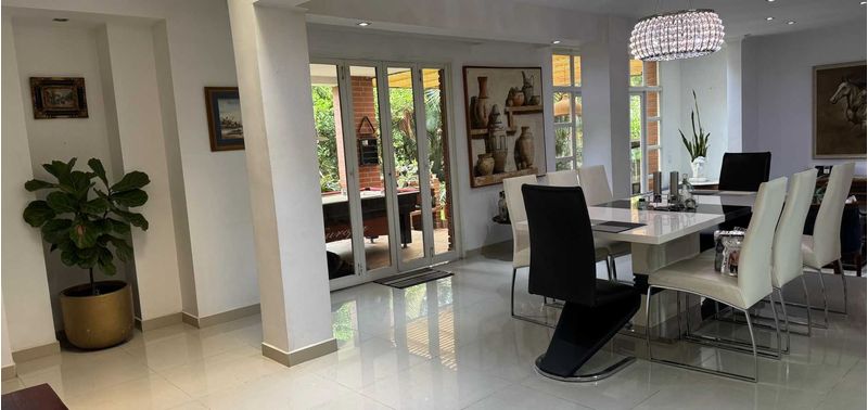 Casa en Venta en Medellín, El Poblado-7