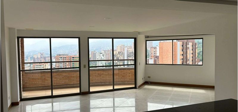 Apartamento en Venta en Sabaneta, Ceramica-3