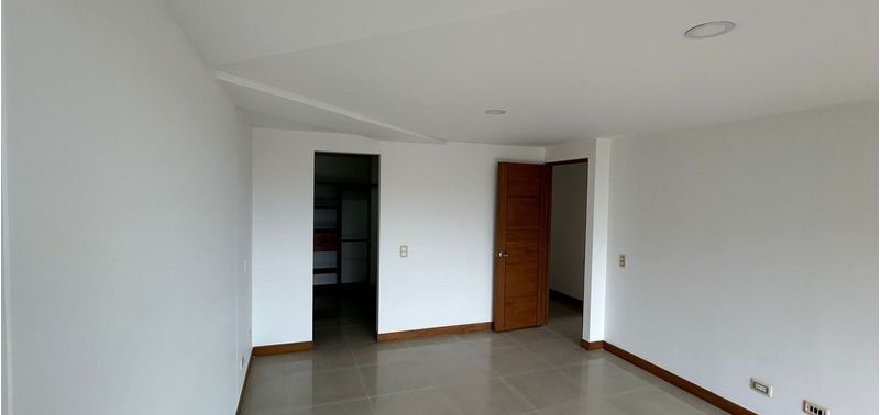 Apartamento en Venta en Sabaneta, Ceramica-12