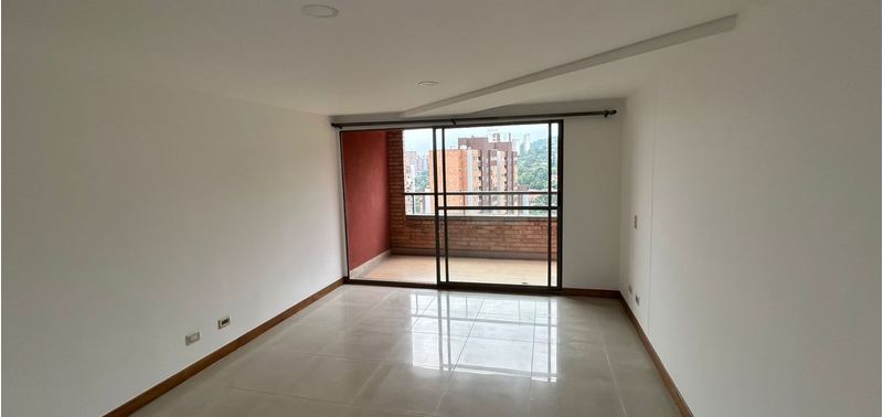 Apartamento en Venta en Sabaneta, Ceramica-14