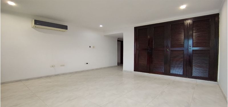 Apartamento en Venta en Santa Marta, Bavaria-8