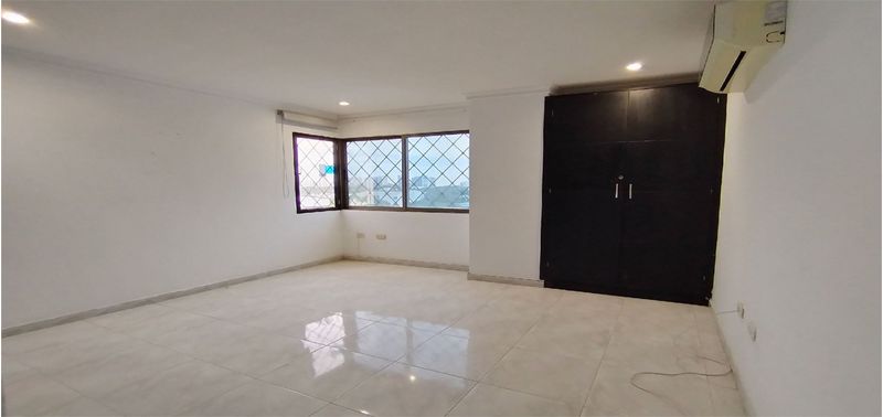 Apartamento en Venta en Santa Marta, Bavaria-10