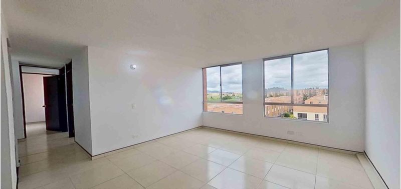 Apartamento en Venta en Madrid, zaragoza-1