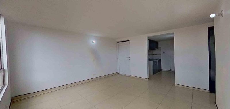 Apartamento en Venta en Madrid, zaragoza-2
