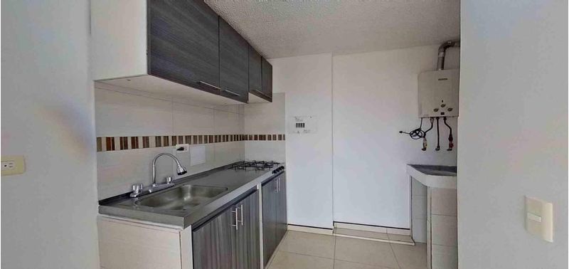Apartamento en Venta en Madrid, zaragoza-13