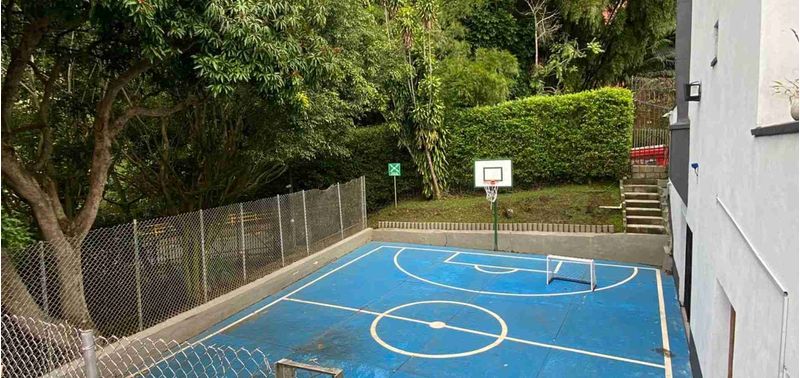 Casa en Venta en Medellín, El Poblado-21