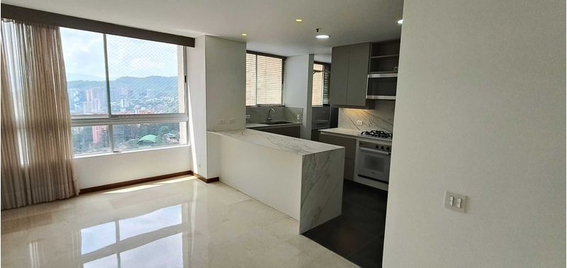 Apartamento en Venta en Medellín, El Tesoro-5