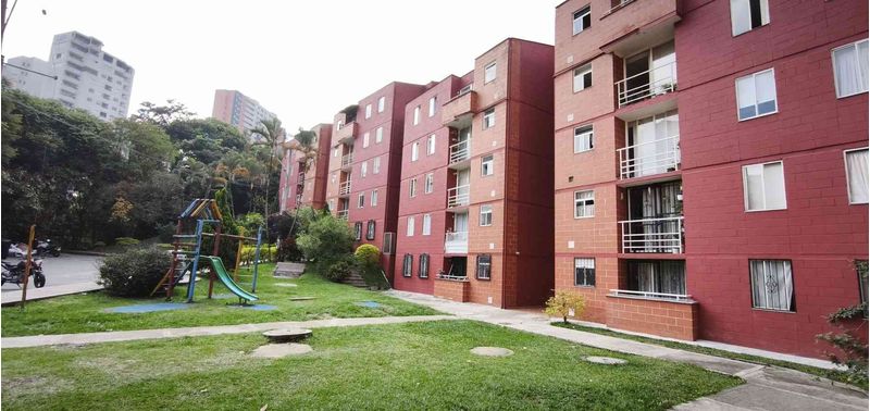 Apartamento en Venta en Sabaneta, Tres Esquinas