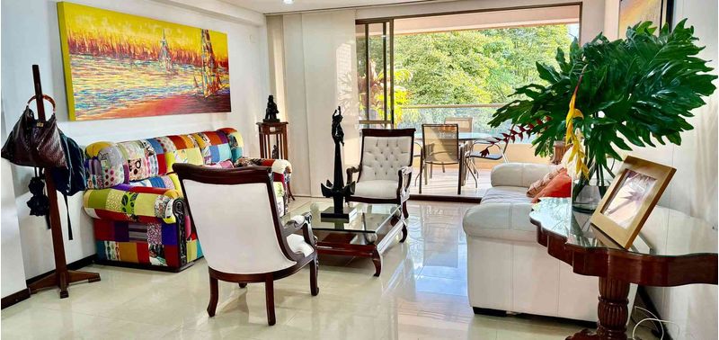 Apartamento en Venta en Medellín, El Poblado-2