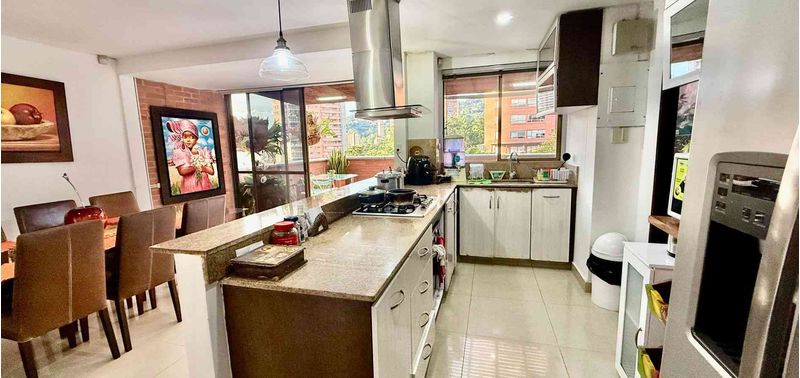 Apartamento en Venta en Medellín, El Poblado-3