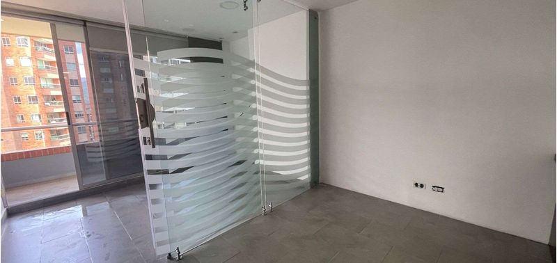 Oficina en Venta en Medellín, El Poblado-2