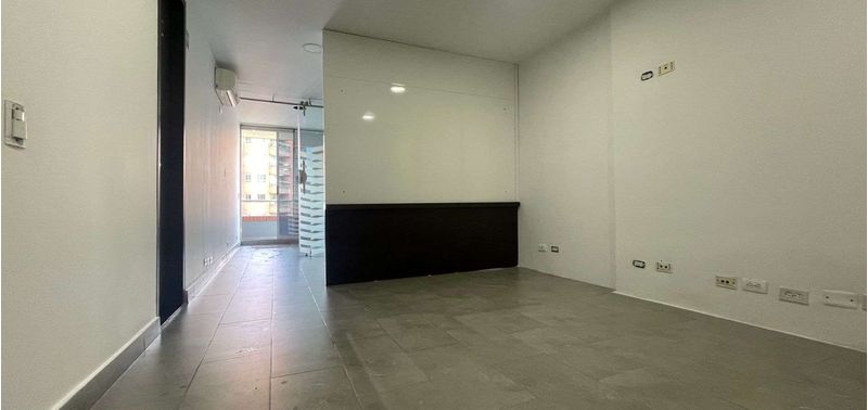 Oficina en Venta en Medellín, El Poblado-5