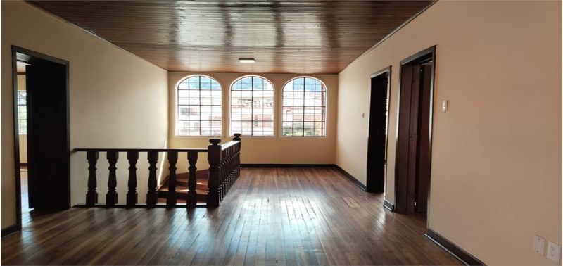 Casa en Venta en Bogotá, D.C., El Castillo-Chapinero alto-9