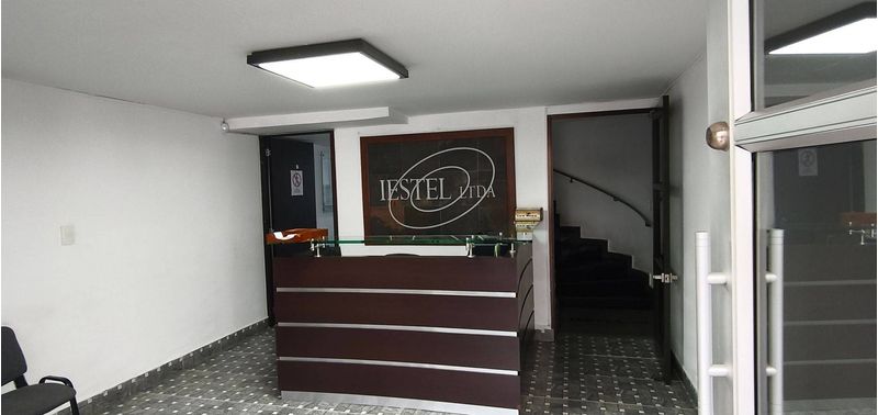 Casa en Venta en Bogotá, D.C., Modelia-2