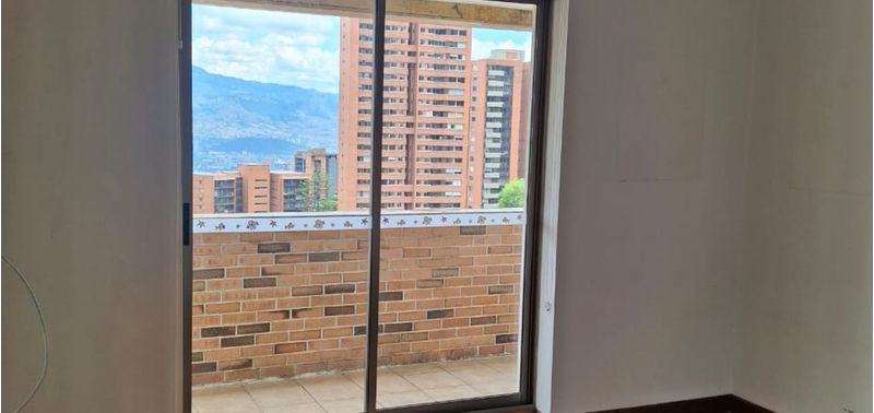 Apartamento en Venta en Medellín, El Poblado-10